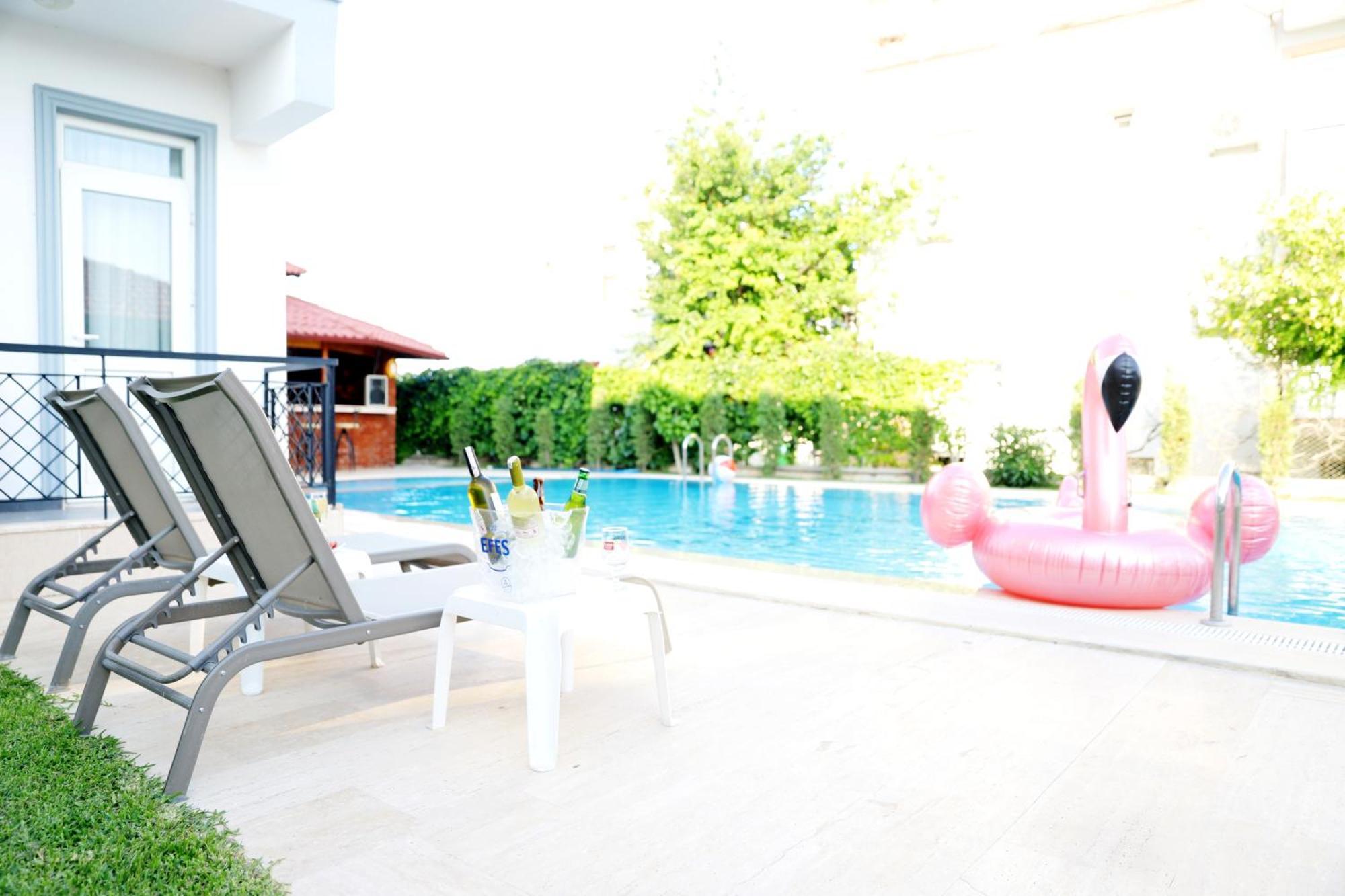 Akin Apart And Hotel Antalya Bagian luar foto