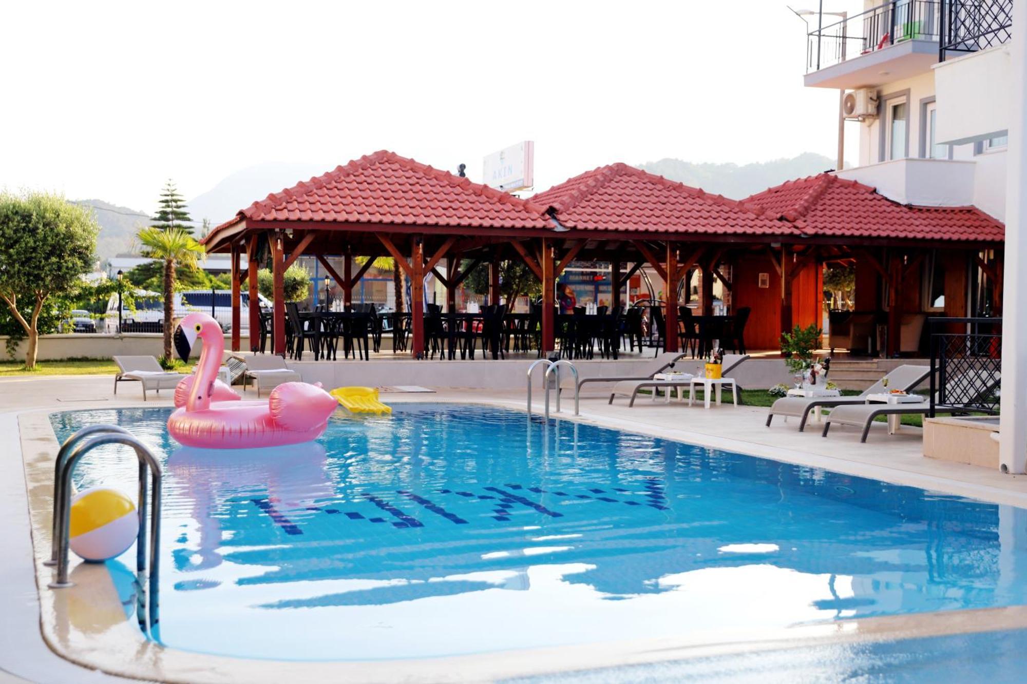 Akin Apart And Hotel Antalya Bagian luar foto